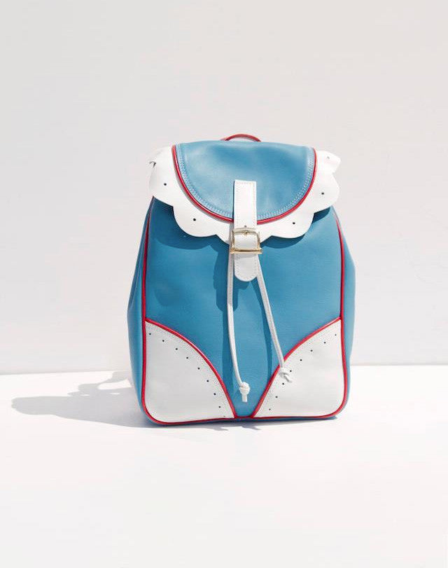 Emma Stone quite literally shone